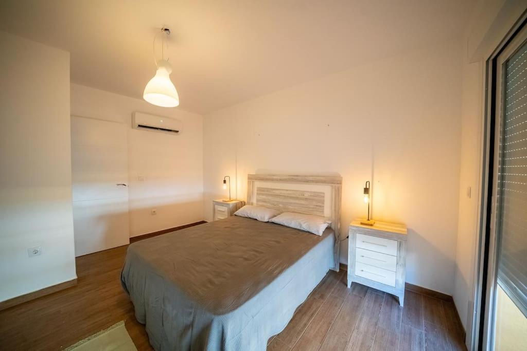 Apartament California Duenas *