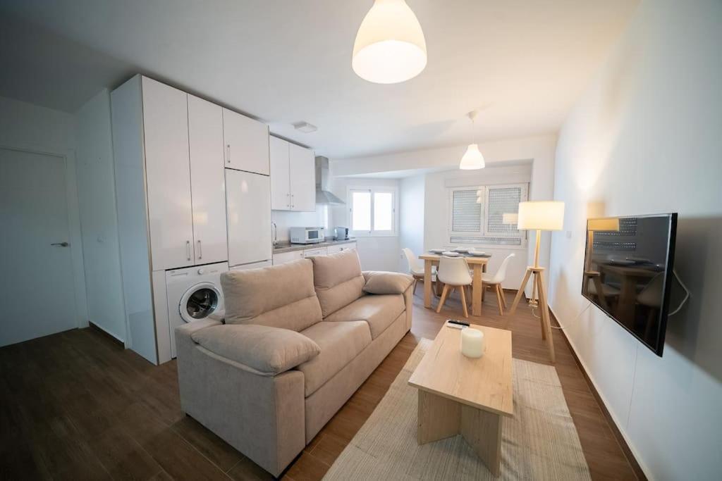 Apartament California Duenas